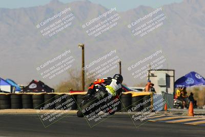 media/Apr-16-2022-CVMA (Sat) [[090b37c3ce]]/Race 14 Amateur Supersport Open/